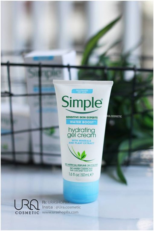 Kem Dưỡng Da Simple Water Boost Hydrating Gel Cream