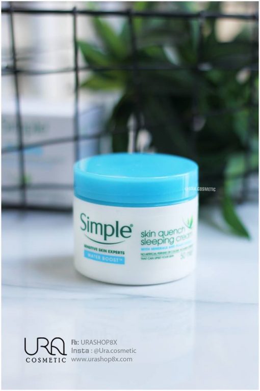 Kem dưỡng SIMPLE Water Boost Skin Quench Sleeping