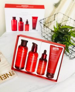 Set Dưỡng Da 4 món Innisfree Jeju Pomegranate Revitalizing